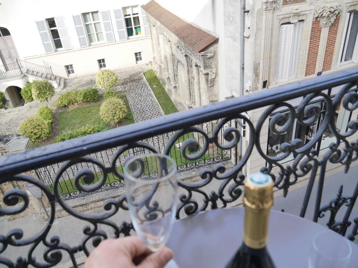 Le Secret De Louise Apartamento